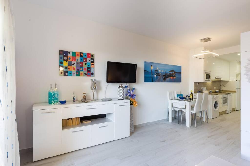 Sol Apartment - C&G Benal Beach بينالماذينا المظهر الخارجي الصورة
