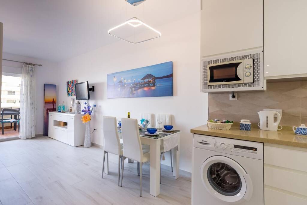 Sol Apartment - C&G Benal Beach بينالماذينا المظهر الخارجي الصورة